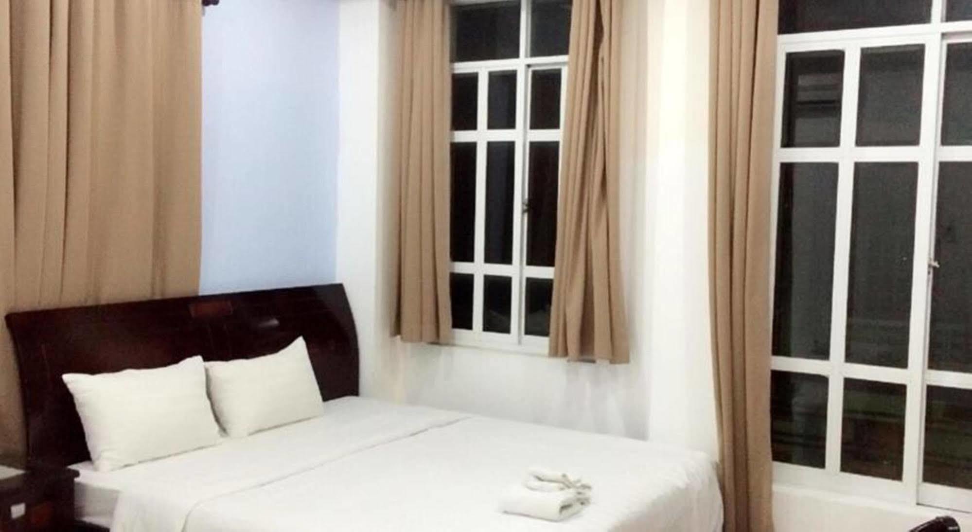 Saigon Zoom Hotel โฮจิมินห์ซิตี้ ภายนอก รูปภาพ
